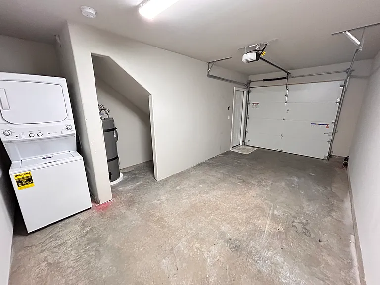 1611 McKinley Ave #D — Photo 8