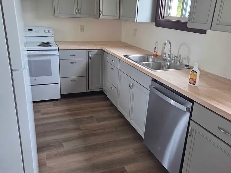 105 E Patterson Ave — Photo 2