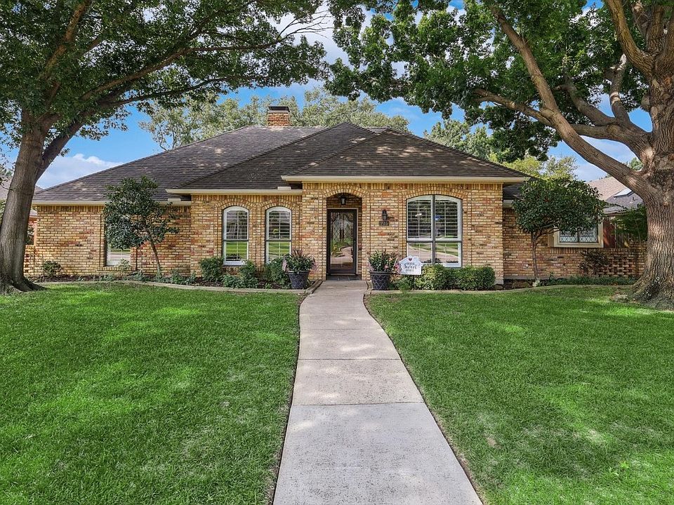 1st image of 735 Oriole Ln