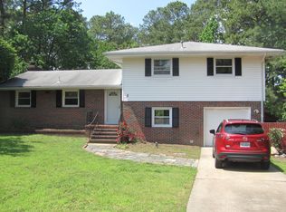 2 Shore Park Dr, Newport News, VA 23602