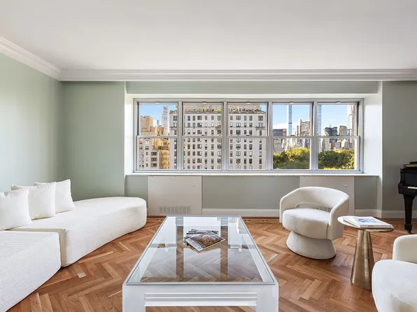 900 5th Ave APT 10C, New York, NY 10021