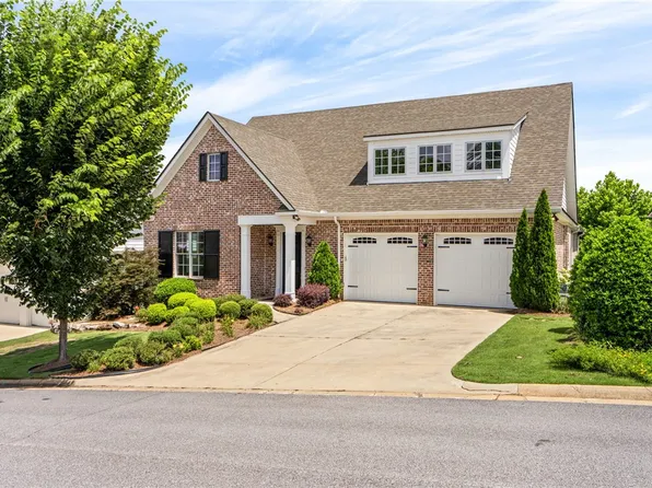 17 Kipling Ln, Auburn, AL 36830