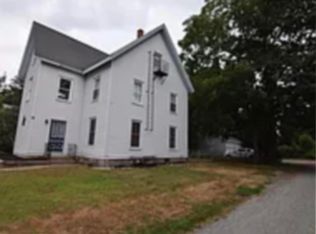 12 High St APT 3, Ashaway, RI 02804