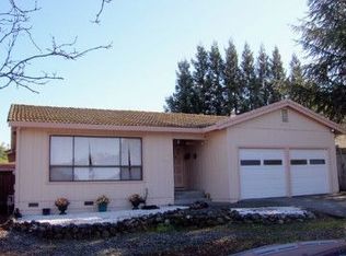 2172 Mount Olive Dr, Santa Rosa, CA 95404