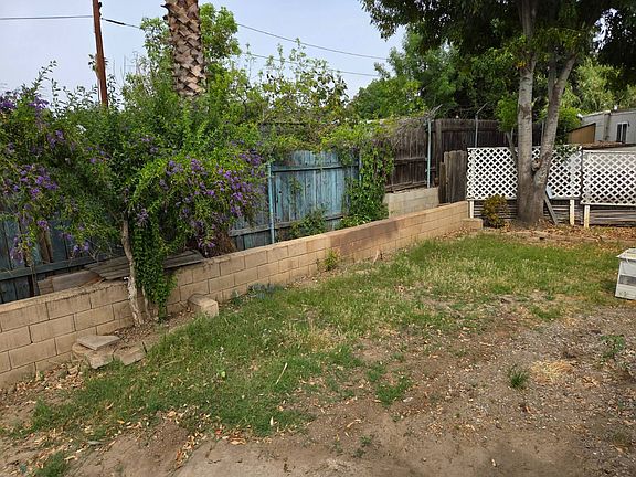 3rd image of 12044 Royal Rd Space 22