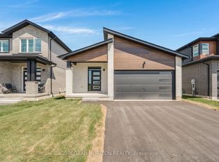 52 Moon Cres, Cambridge, ON