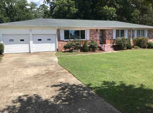 165 Argyle Ln, Gadsden, AL 35904