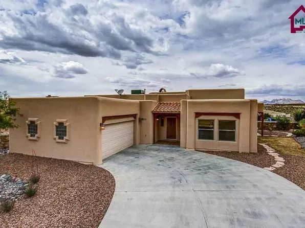 2585 Centennial St, Las Cruces, NM 88011