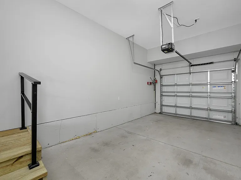 Whitney Place — Photo 18