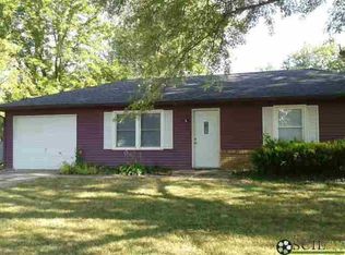 137 Hitchcock Dr, Hope, IN 47246