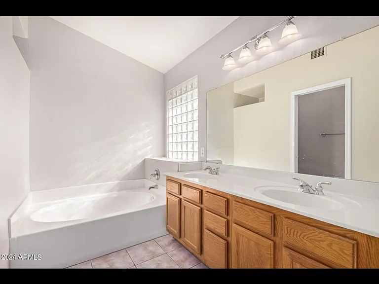 149 W Ivanhoe St — Photo 6