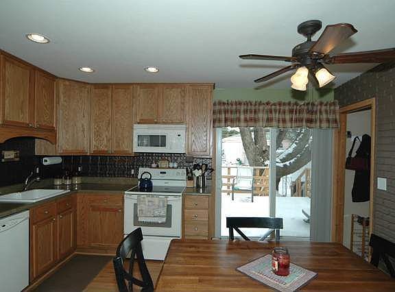 3rd image of 1401 Kay Lynn Dr
