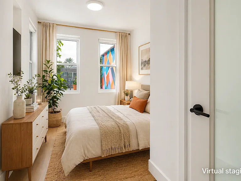 204 Smith St #2R — Photo 6