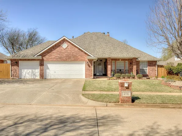 204 Castle Rock Rd, Yukon, OK 73099