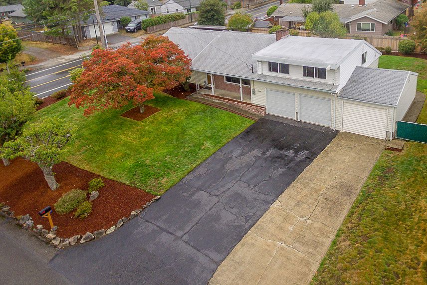 1st image of 4716 77th Avenue Ct W