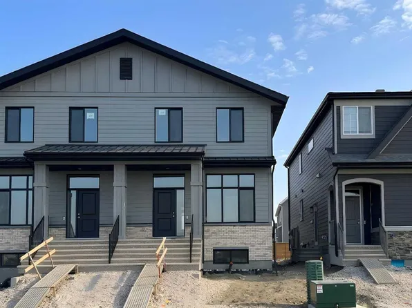 833 E Marine Dr SE, Calgary, AB T3M 2C7