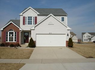 20426 Spirea Ln, Crest Hill, IL 60403