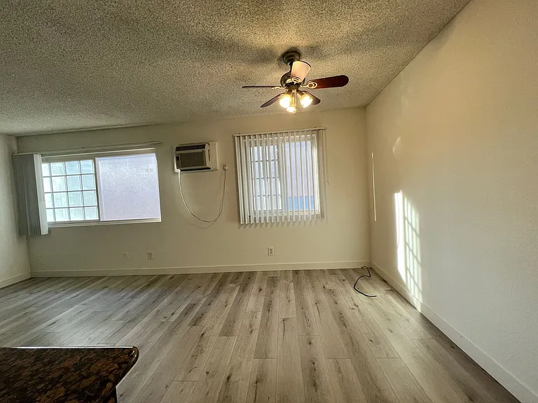 3730 S Sepulveda Blvd — Photo 11