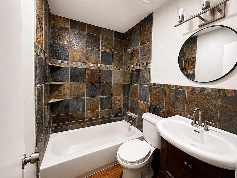 804 W Grubb Dr — Photo 6