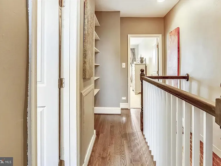 1253 Wylie St NE — Photo 18