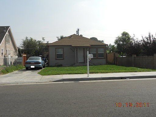 2nd image of 3976 Pontiac Ave