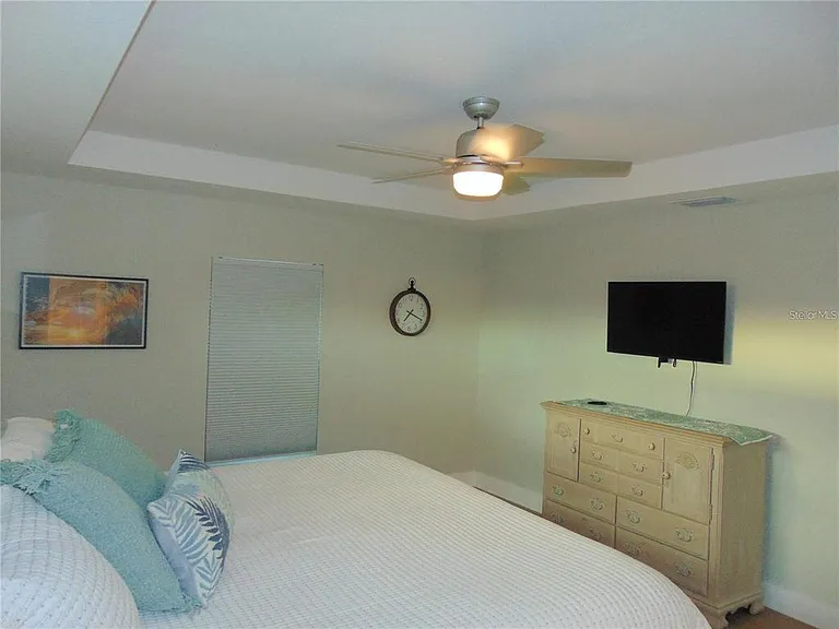 451 Tanager Rd — Photo 16
