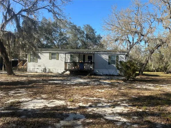 102 Juniper Dr, Hawthorne, FL 32640