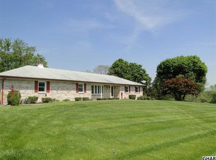 414 Range End Rd, Dillsburg, PA 17019