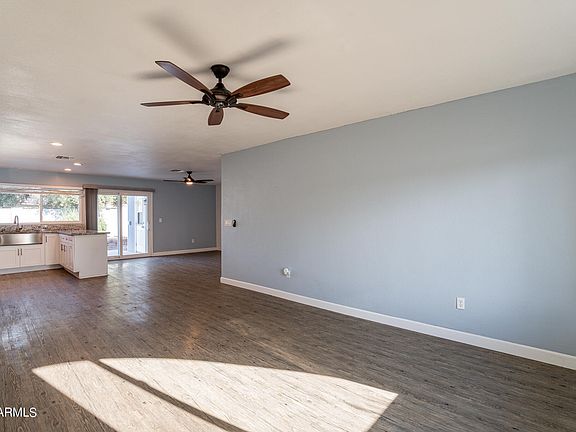 3rd image of 4007 S Hohokam Dr