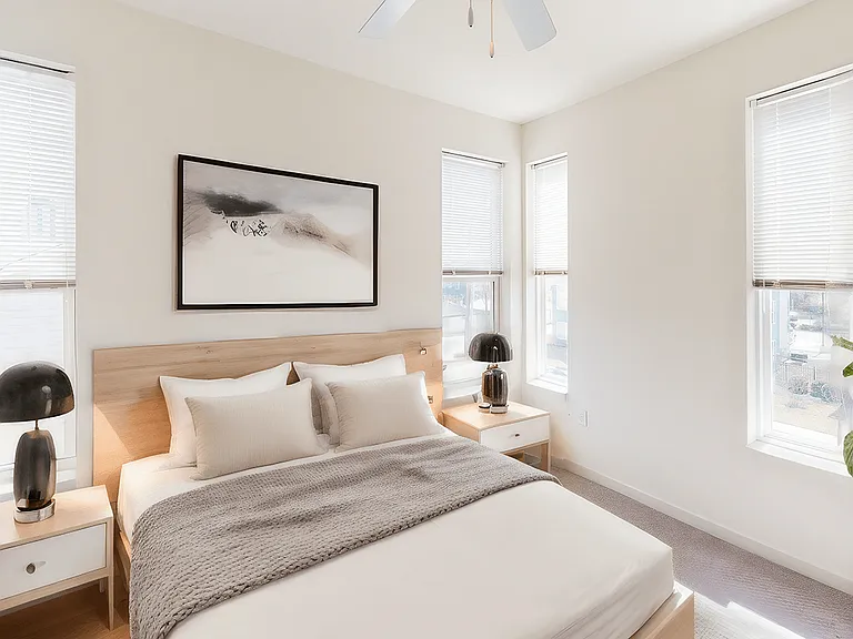 Legacy Pointe at Poindexter Apartments — Photo 9
