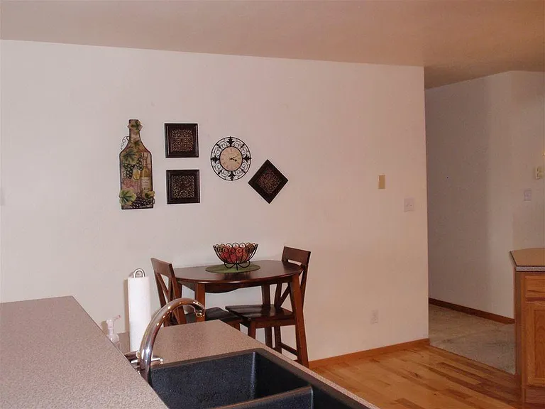 Thaxton Ct — Photo 12