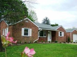 4600 Pickwick Dr, Wilmington, DE 19808