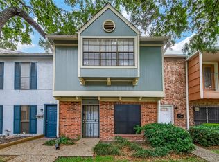 6631 Wanda Ln, Houston, TX 77074