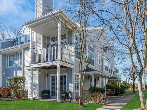 1188 Richmond Rd, Mahwah, NJ 07430