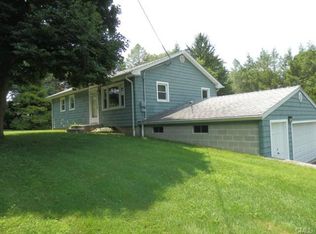 5 Karen Dr, Monroe, CT 06468