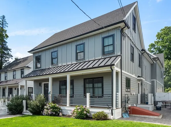 115 Summer St #1, Waltham, MA 02452