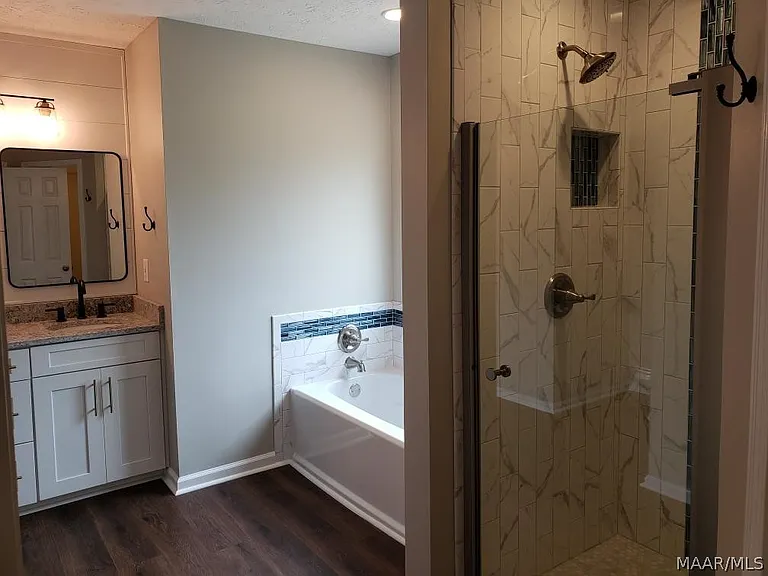 87 Mountain View Ct — Photo 12