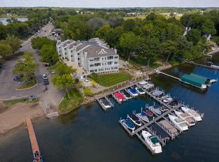 2670 Commerce Blvd APT 105, Mound, MN 55364