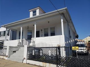 208 Ledge St, Providence, RI 02904