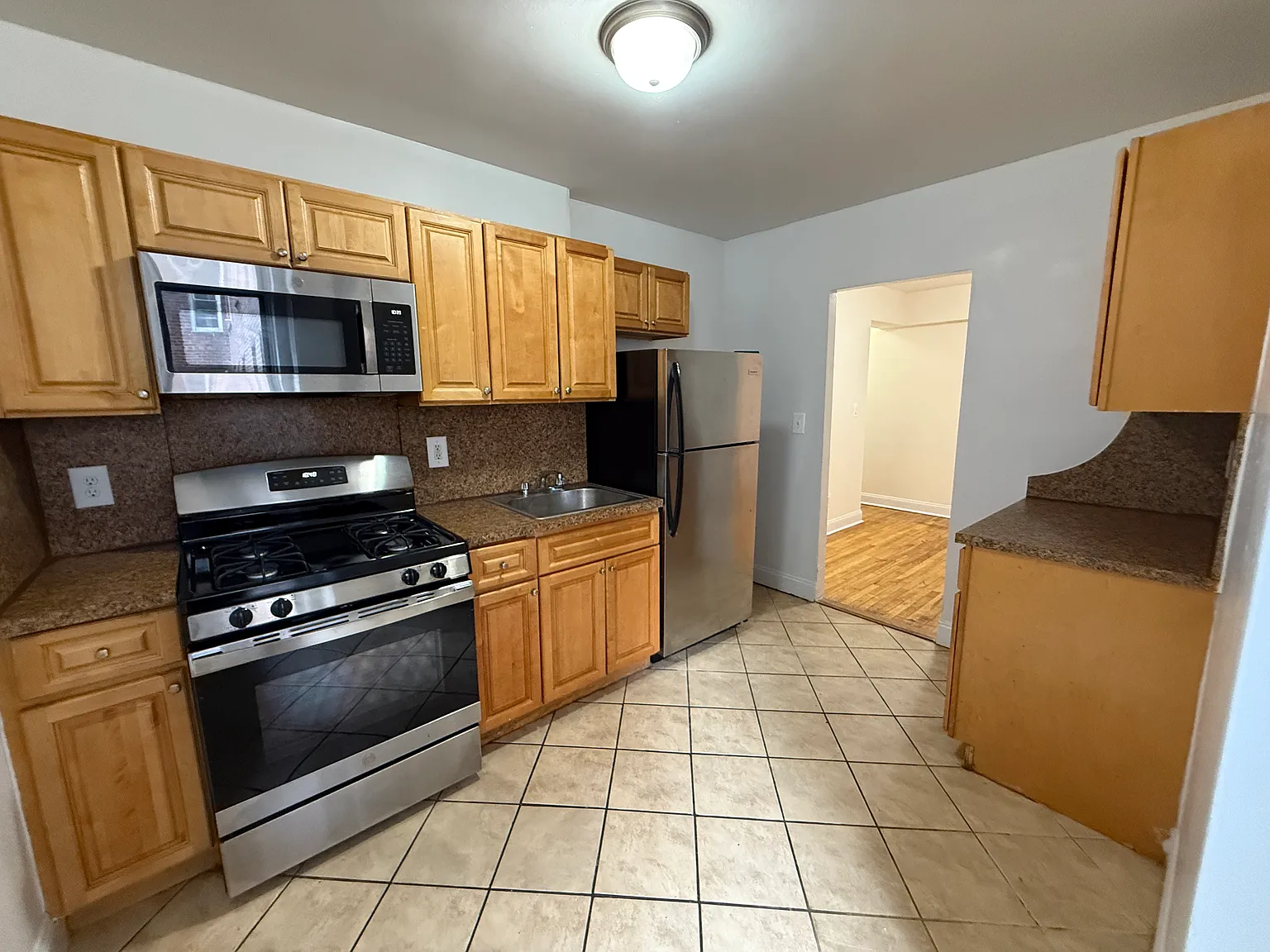 3715 Parsons Blvd — Photo 1