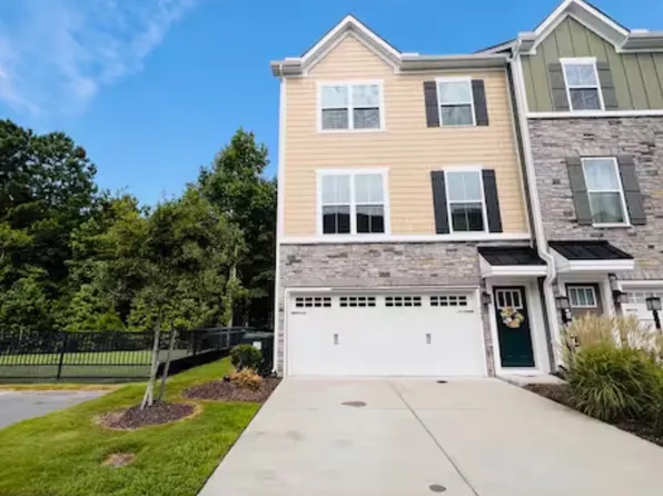 940 Gabion Way, Chesapeake, VA 23323