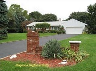 14 Wayside Ln, Lebanon, NJ 08833