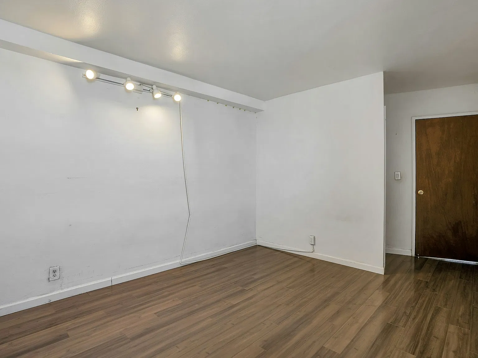 1 bed, $2,500 — Photo 4