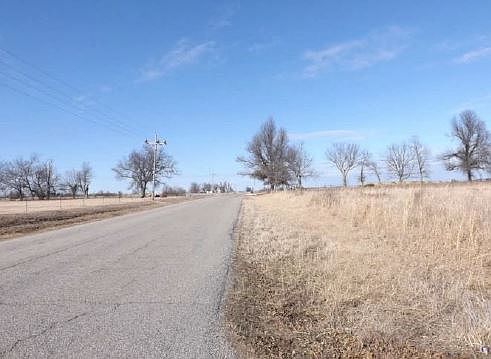2nd image of 14562 S 4450th Rd