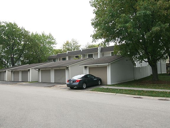 5th image of 563 Ziegler Dr
