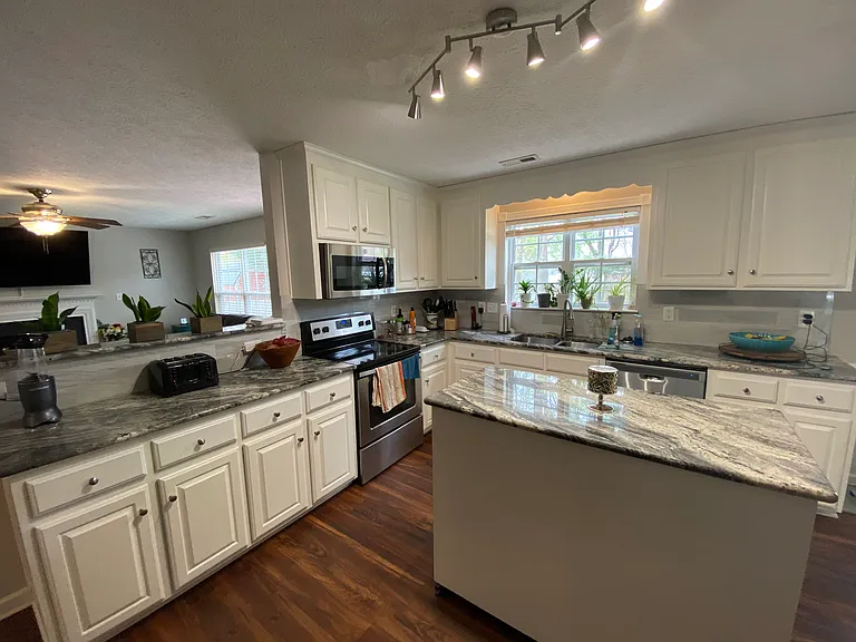 3904 Saint Marys Cir — Photo 26
