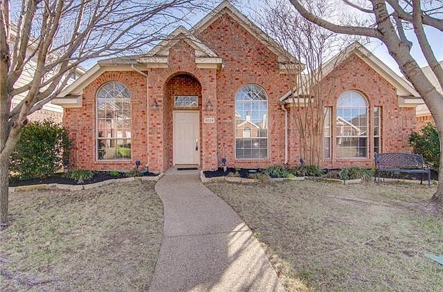 1st image of 5029 Geranium Ct