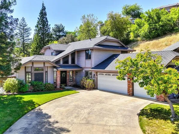 4610 Ronnie Ct, Rocklin, CA 95677