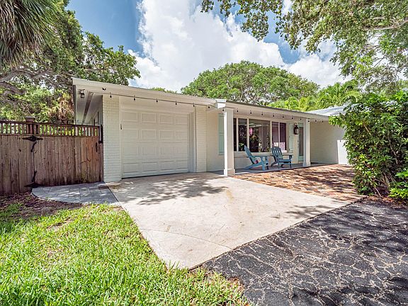 5th image of 912 Jasmine Ln
