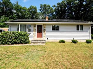 19 Pomeroy Rd, Enfield, CT 06082